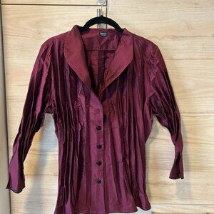 Beluva of San Franscisco Button-Down Crinkly Shirt NWOT. Size L